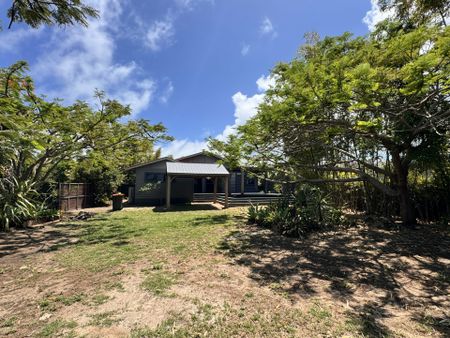 1 Cunningham Street, Torquay - Photo 2