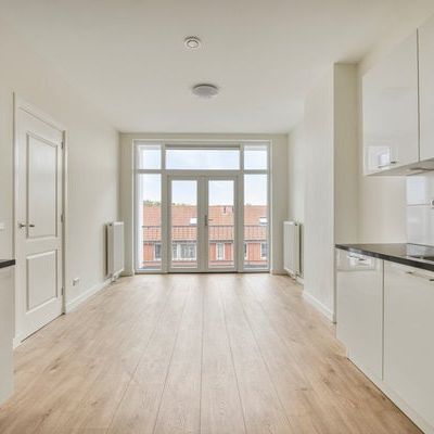 Te huur: Appartement Lange Hilleweg 209 B 02 in Rotterdam - Photo 1