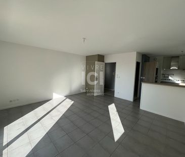 Appartement Sainte Luce Sur Loire 3 Pièce(s) 65.39m2 - Stationnemen... - Photo 1