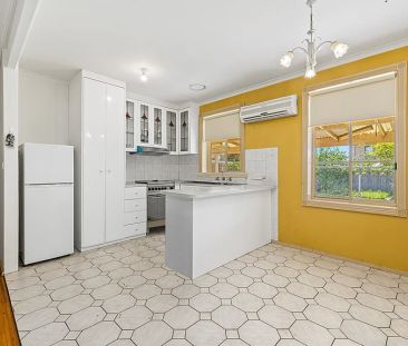 Comfortable Living in a Convenient Location - Photo 6