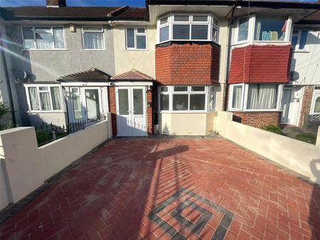 1 bedroom terraced house to rent - Photo 5