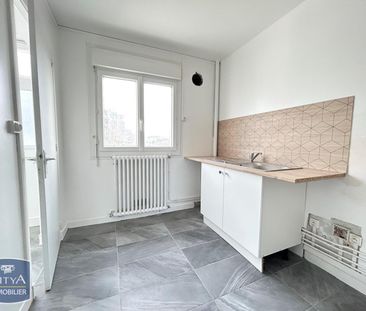 Location Appartement 4 pièces 72m² ST PIERRE DES CORPS 37700 - Photo 1