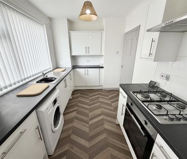 Berkeley Court, Wirral - Photo 1