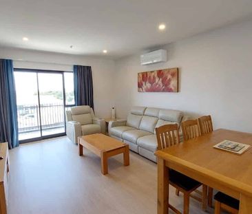 Townhouse at Northcote - Photo 2