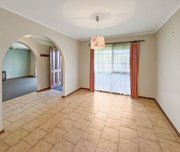 24 Holly Street, Golden Square - Photo 2