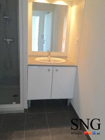 T2 AVEC BALCON ET PARKING - Photo 2