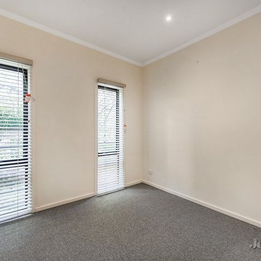 4/1 Eucalyptus Mews, Notting Hill - Photo 1