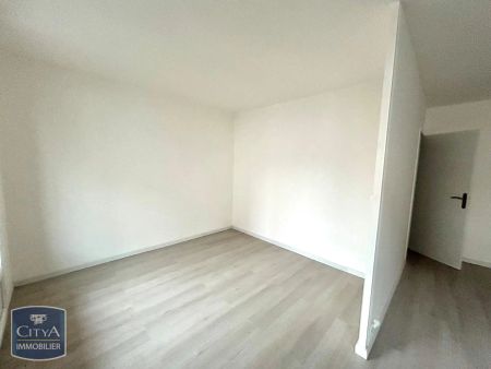 Appartement à louer 4 pièces 73.25m² - Photo 3