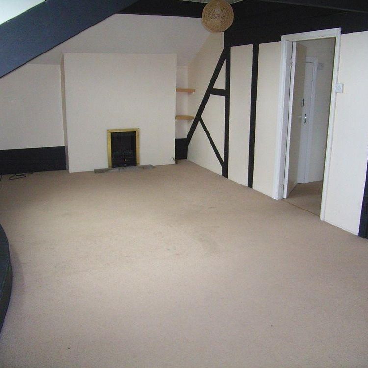 3 bedroom apartment to rent - Photo 1