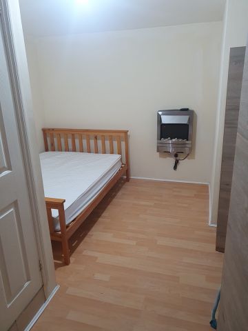 1 Bed Flat, Archway Road, N6 - Photo 4