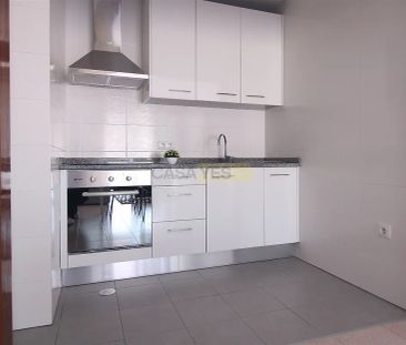 Apartment T1 in Santo António dos Olivais, Coimbra - Photo 3