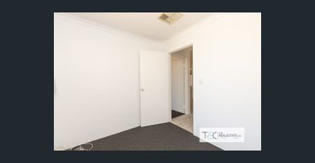 Move-In Ready & Prime Greenfields Location! - Photo 5