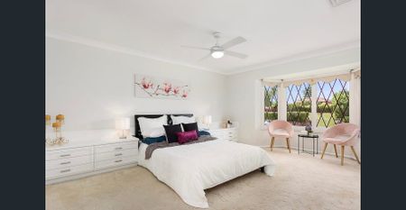 Distinguished Estate-like Design House with Monthly Pool Maintenance - Photo 3