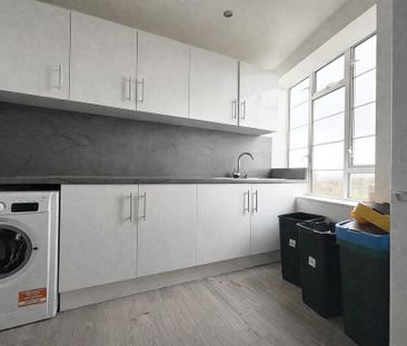 Apartment to rent - Photo 2