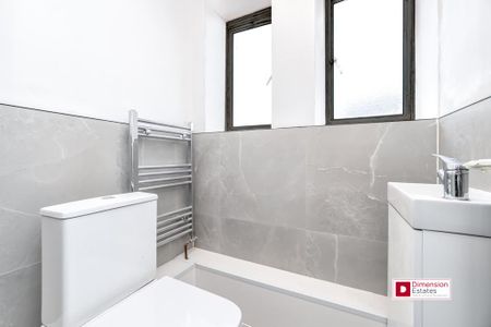 4 bedroom flat to rent - Photo 3