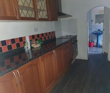 3 bedroom terraced house to rent - Photo 5