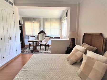 Apartment in Guadalmina Baja, Costa del Sol - Photo 3