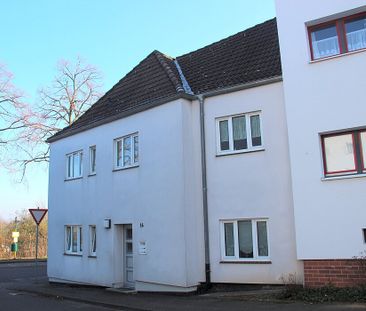 Preisgünstige 3 ZKB am Rothenberg! - Foto 1