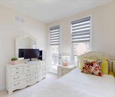 For Lease - 3077 Welsman Gardens, Oakville, Ontario - Photo 6