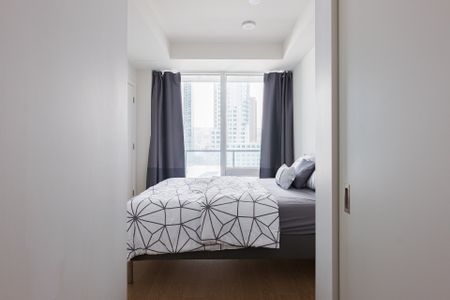 1188 Rue St-Antoine O., #2108 - Photo 4