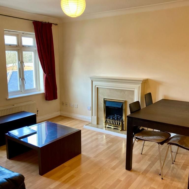 2 bedroom flat to rent - Photo 1