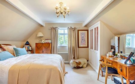 Exquisite family home in one of Wilmslow's sought-after locations - Photo 3