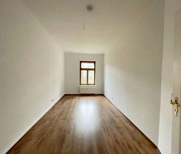 **Geräumige 2-Raum-Wohnung mit Balkon in Möckern** - Photo 2