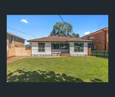 6 Damour Street, Holsworthy, NSW 2173 - Photo 5