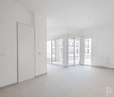 Rental Apartment Bordeaux Saint-Jean - Photo 3