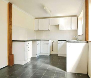 Longlands Road, Emsworth, West Sussex, PO10 - Photo 4