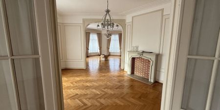 Appartement te huur in Sint-Lambrechts-Woluwe voor € 2.000 met 3 slaapkamers - Foto 4