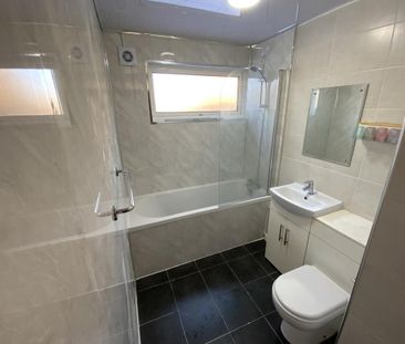 Lakeside Walk, Erdington - Photo 5