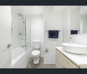 Apartment in the Designer Datum Complex - Photo 1