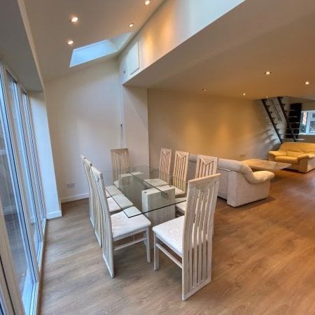 Cavendish Mews, Nottingham, NG7 - Photo 1