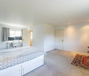 Newsham House - Photo 4