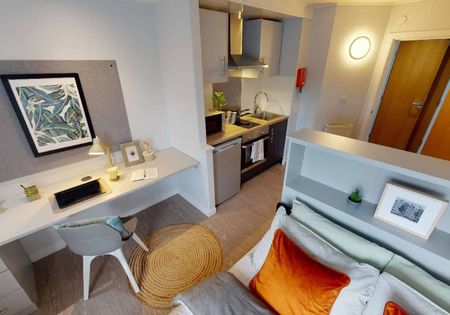 Silver Studio - Photo 2