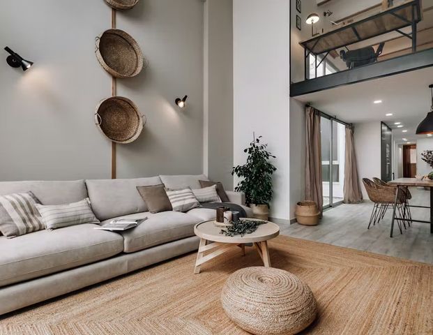 Carrer de Josep Torres, Barcelona, Catalonia 08012 - Photo 1