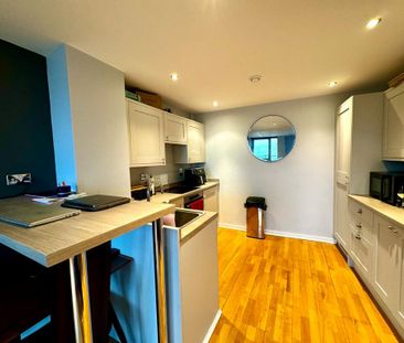 2 bedroom flat to rent - Photo 5