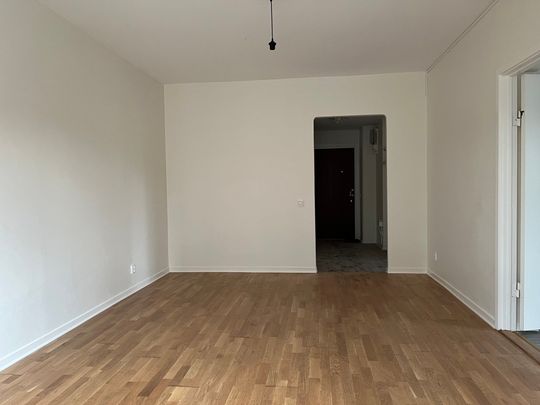 Viktoriagatan 4 - Photo 1