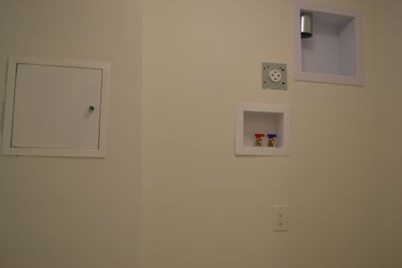 For Lease - 373 Olivenite Private, Barrhaven, Ontario - Photo 4