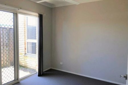 4 Bedroom Home - Pacific Paradise! - Photo 3