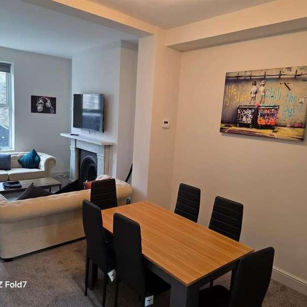 Clayton Park Square, Newcastle Upon Tyne, NE2 - Photo 1