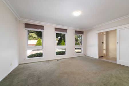 Family sensation with north facing backyard - Photo 3