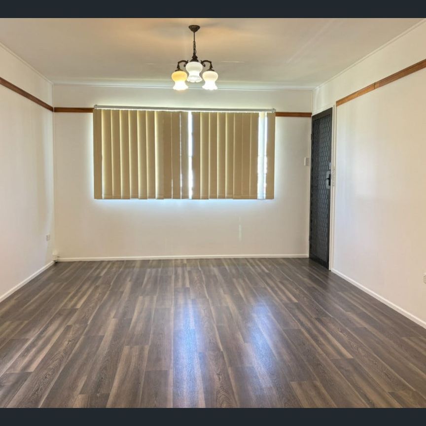 Family Home with 3 Bay Shed - Photo 1