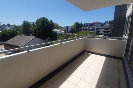 Unit 301/1-3 Larkin Street, - Photo 4