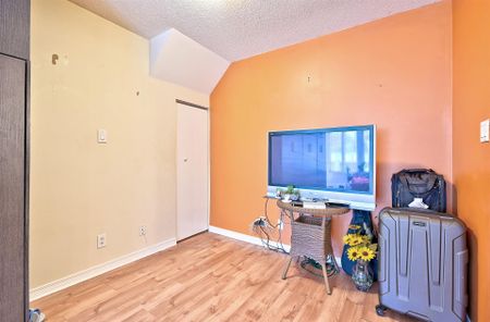 For Lease - 22 Western Battery Road Unit# 109, Toronto, Ontario - Photo 3