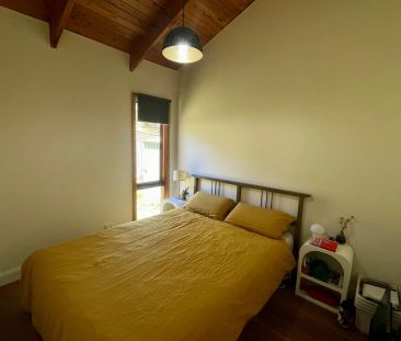 Charming Cottage In Blackheath! - Photo 3