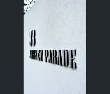 Modern Apartment in the Heart of Carnegie - Photo 6