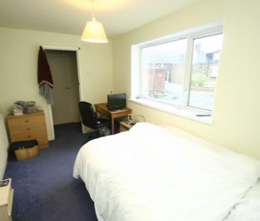 4 Bed - Croft Avenue, Millfield, Sunderland, Sr4 - Photo 6