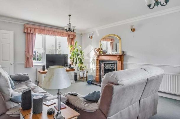 Moatfields, Fordham, Colchester, Essex, CO6 - Photo 1